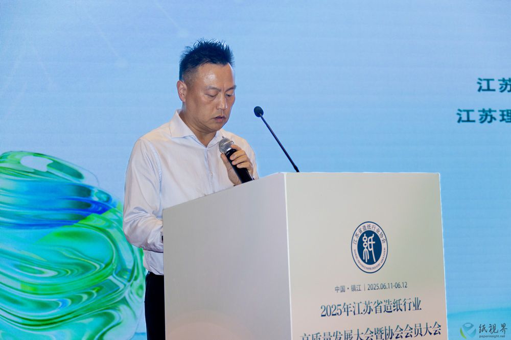 张立忠1000.jpg