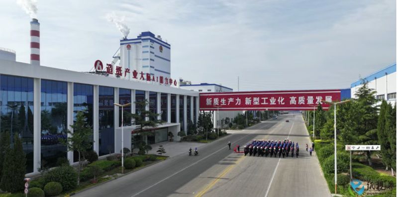 华泰1800.jpg